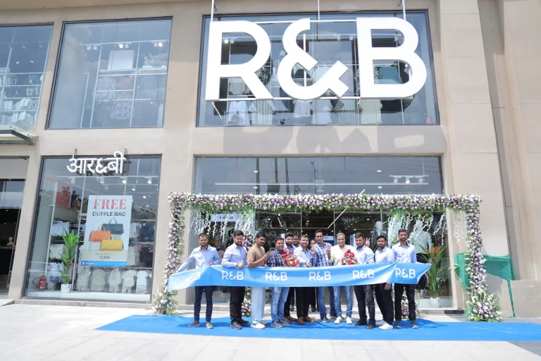 R&B is now open at Rajnagar District Centre (RDC), Ghaziabad, India