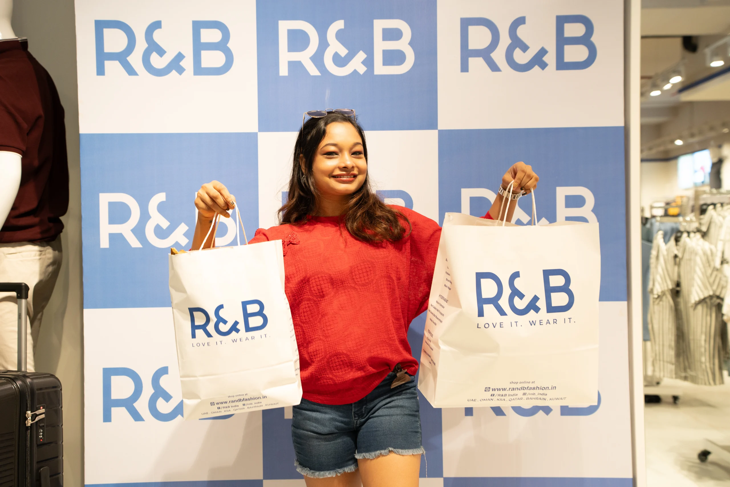 R&B New Store Opening (Thane R Mall)